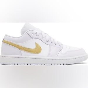COPY - Nike Women’s Air Jordan 1 Barely Grape sz 8